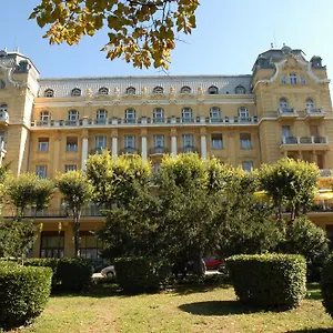 Gostinjska kuća Riviera, Pula
